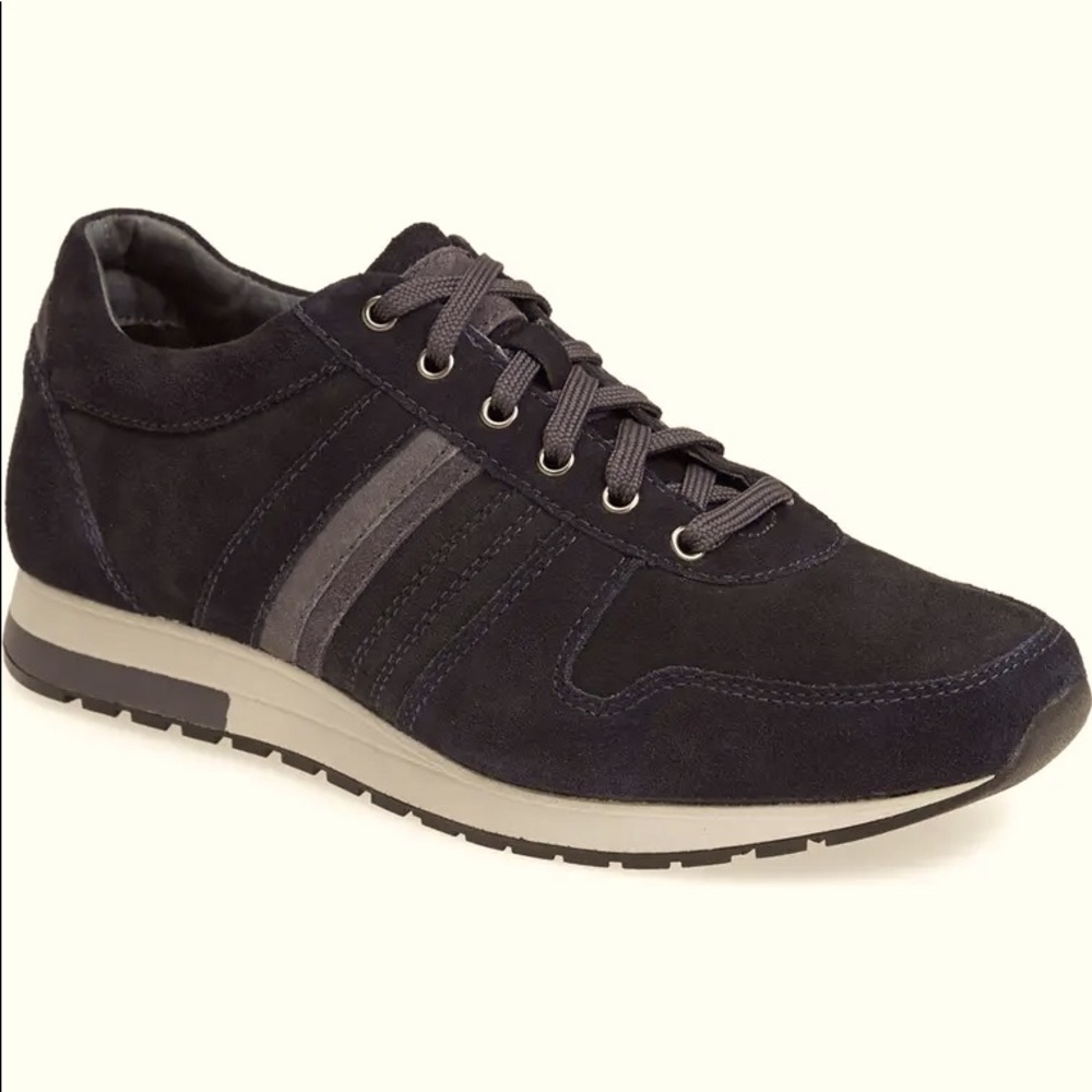 Swissies Women’s Sneakers Size 7